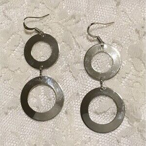 Silver Tone Circle Dangle Earrings Modern Linked Hoop Drop Minimalist Boho